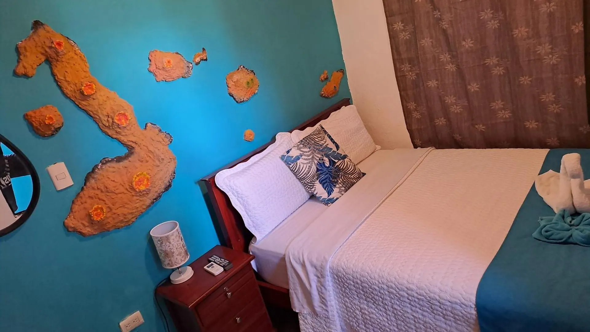 Suite Galarous Island Puerto Ayora  0*, Puerto Ayora (Galapagos Islands)