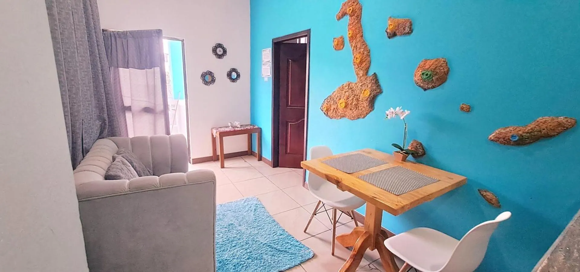 Suite Galarous Island Puerto Ayora